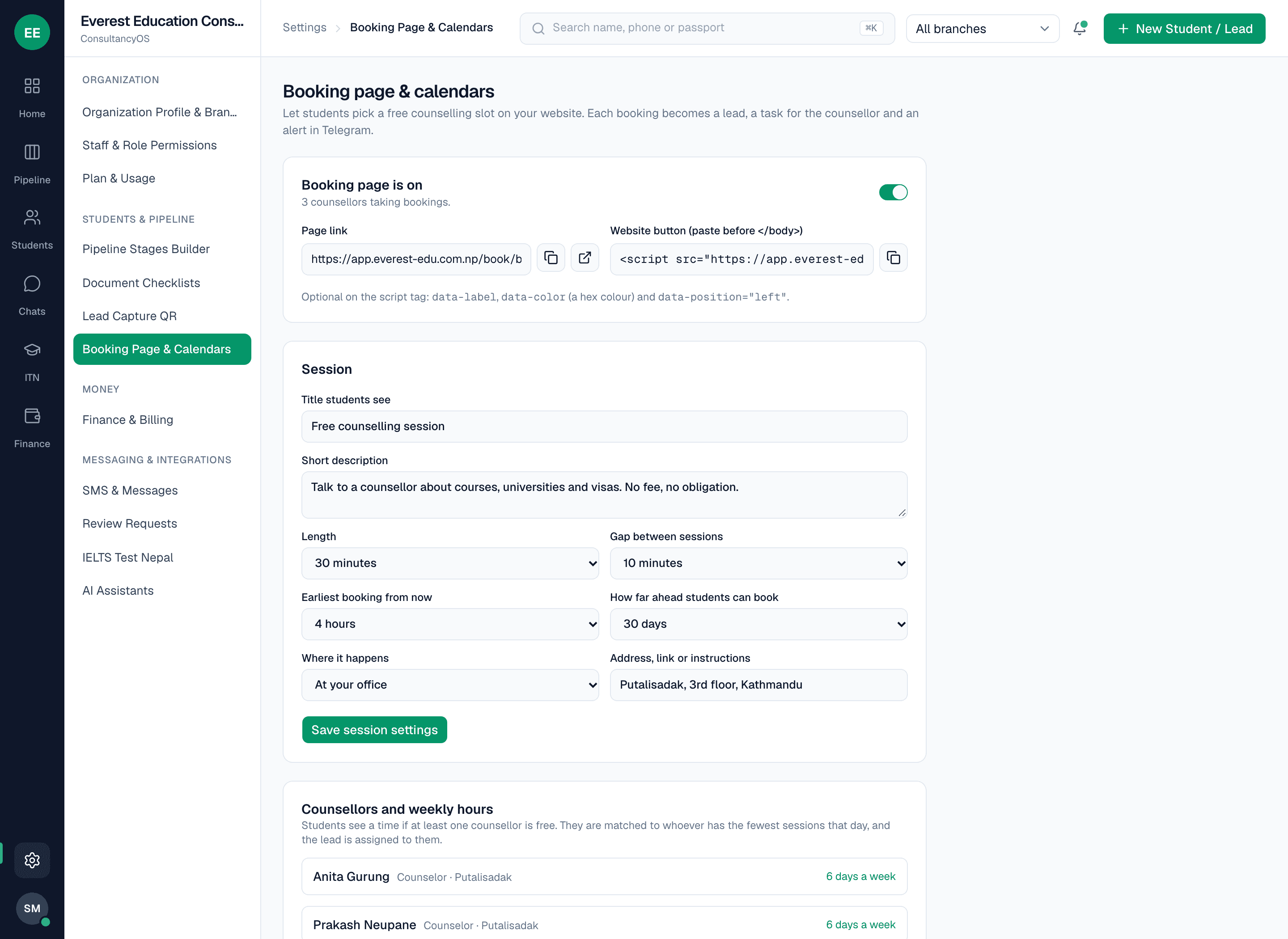 Booking settings: page link, website button code, session title and description, length, gap, notice, how far ahead people can book, and where the session happens.